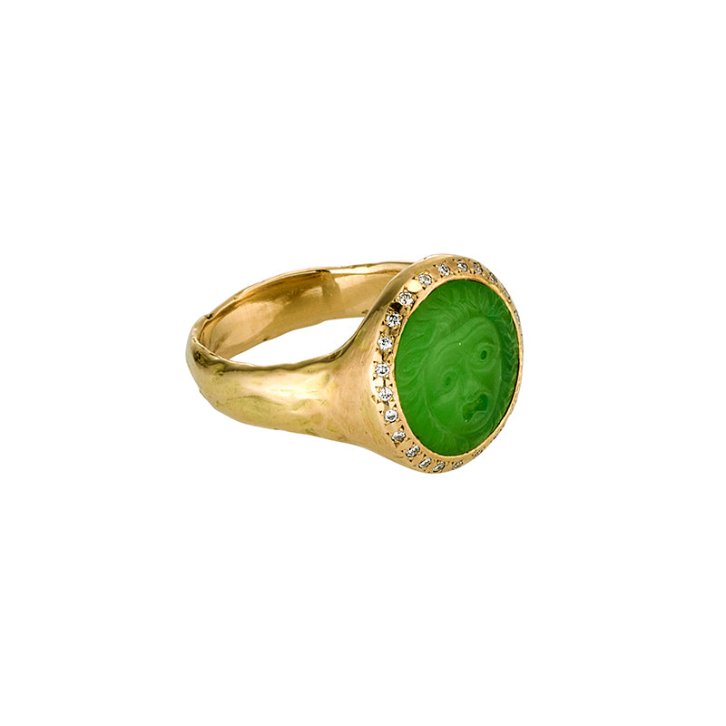 Gorgoneion Tempo Ring in Chrysoprase and Diamond - Solid Gold