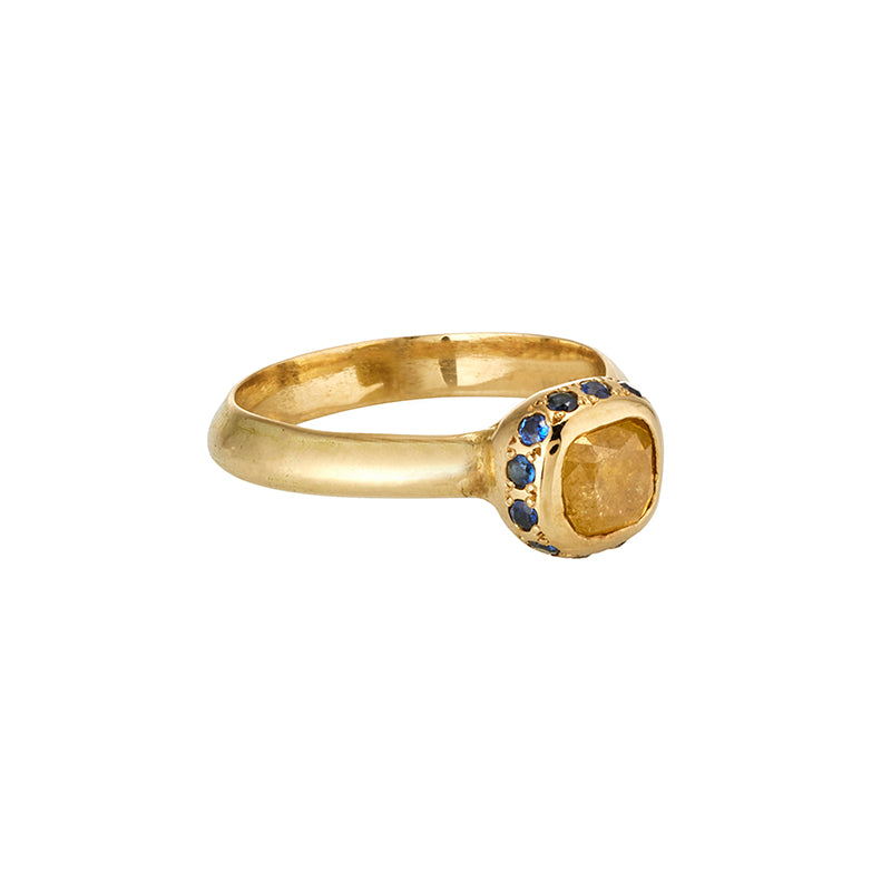 Breguet Ring in Yellow Diamond and Sapphire - Solid Gold