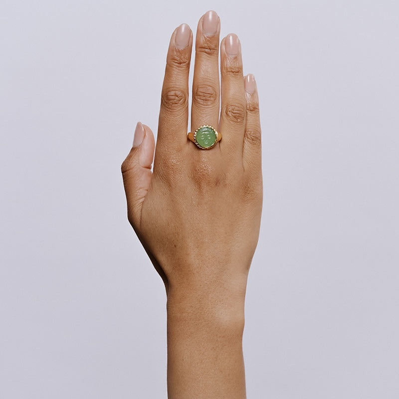 Gorgoneion Tempo Ring in Chrysoprase and Diamond - Solid Gold
