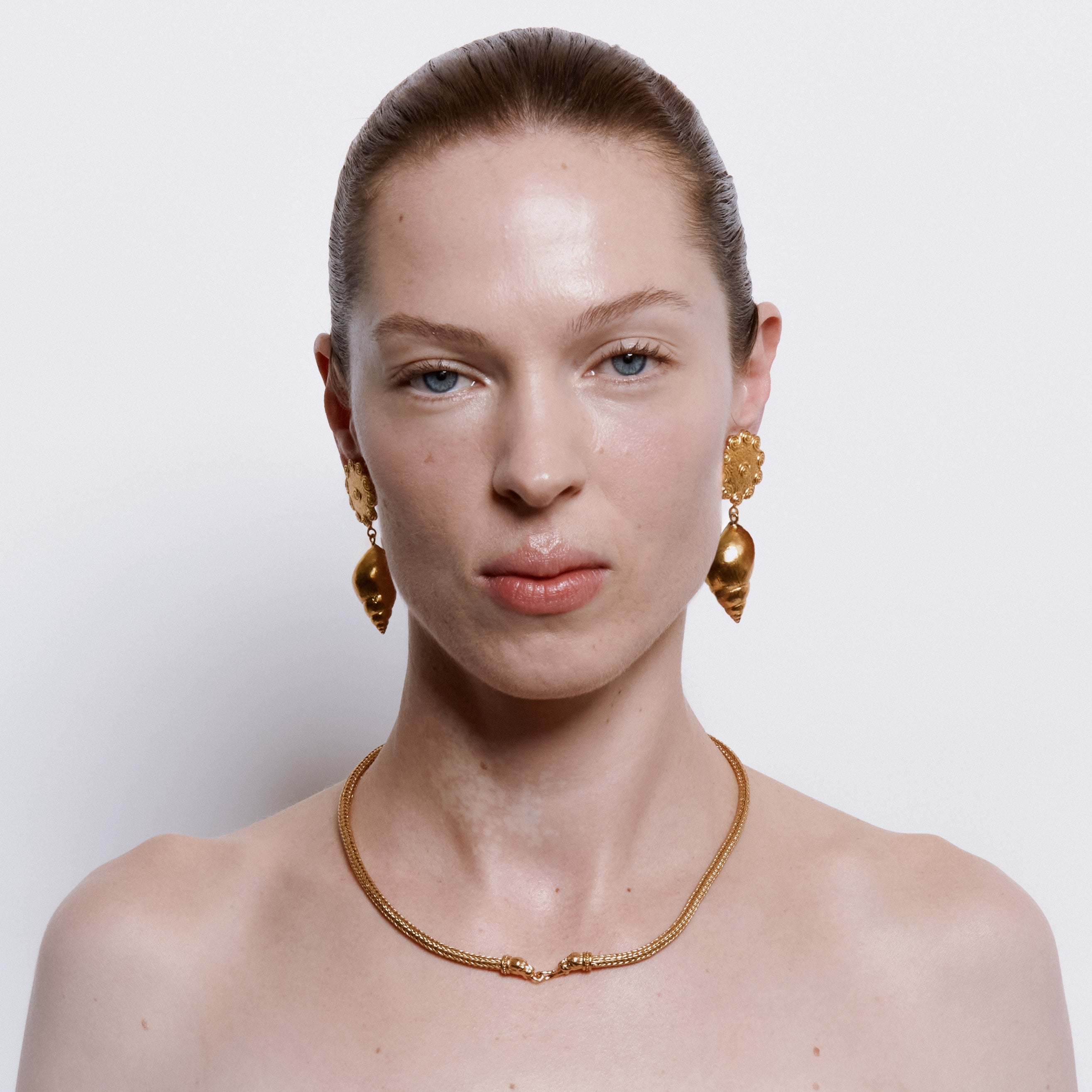 Nazari Tulipano Earrings - 18K Gold Plated