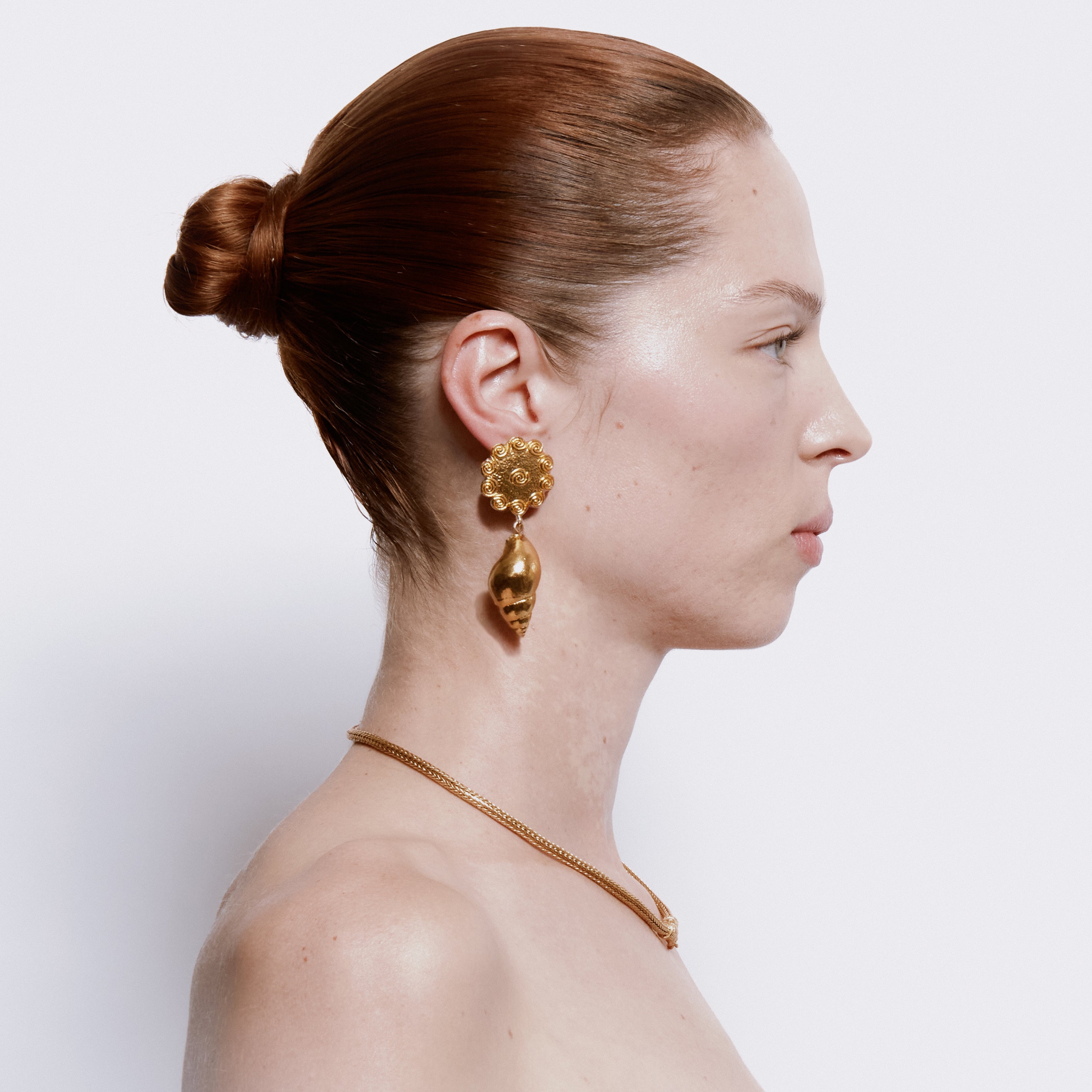 Nazari Tulipano Earrings - 18K Gold Plated