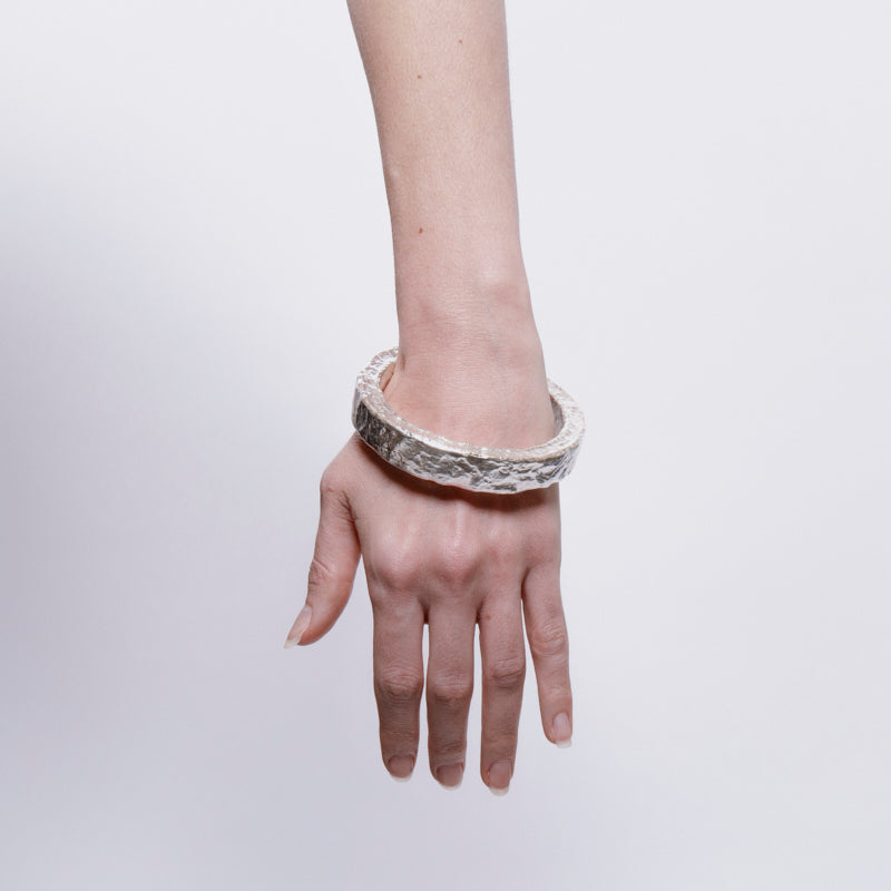 Dynastiae Bangle - Sterling Silver
