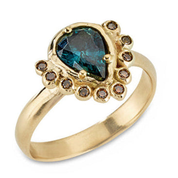 Hathor Ring - Solid Gold