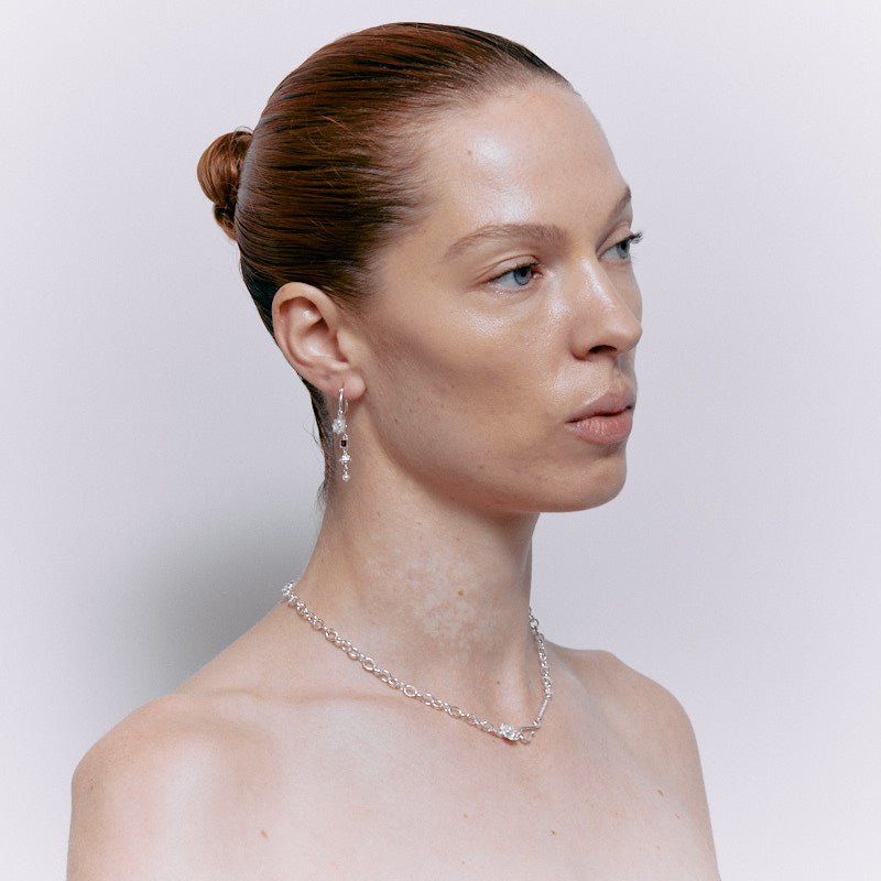 Jeanne Earrings with Garnet - Sterling Silver